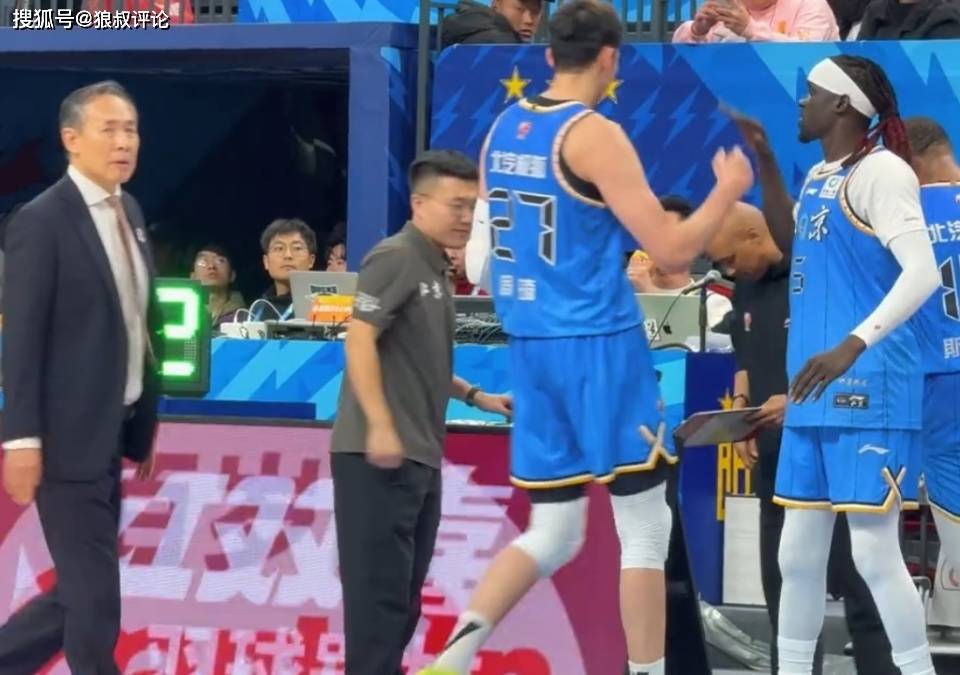 北京首钢训练开放日，今夜内部沟通引欢呼，CBA常规赛在即，赛季目标并未改变的简单介绍-九游体育app